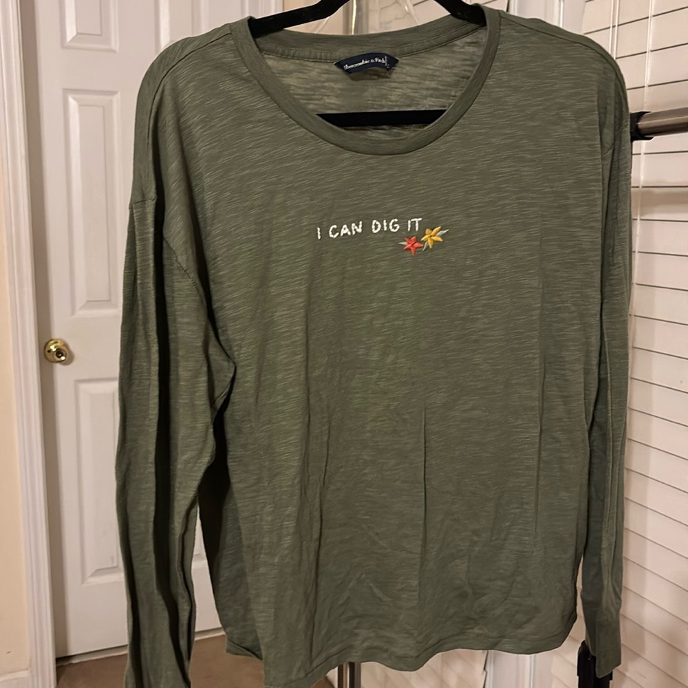 Women’s tshirt